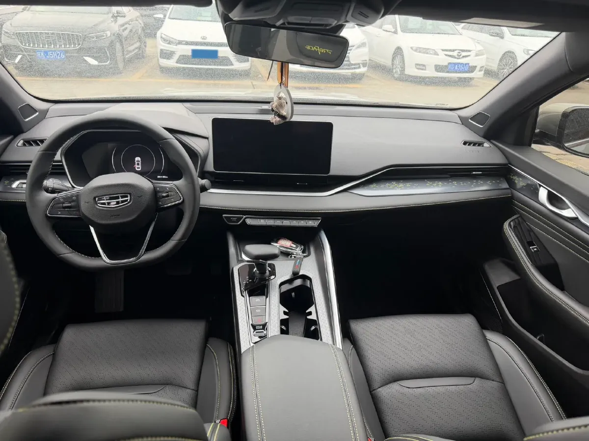 2023 Geely Preface 1.5T 181HP L4 7DCT,autocango,china used car exporter,china ev exporter,chinese used car exporter,chinese used ev exporter