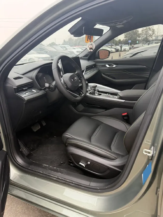 2023 Geely Preface 1.5T 181HP L4 7DCT,autocango,china used car exporter,china ev exporter,chinese used car exporter,chinese used ev exporter