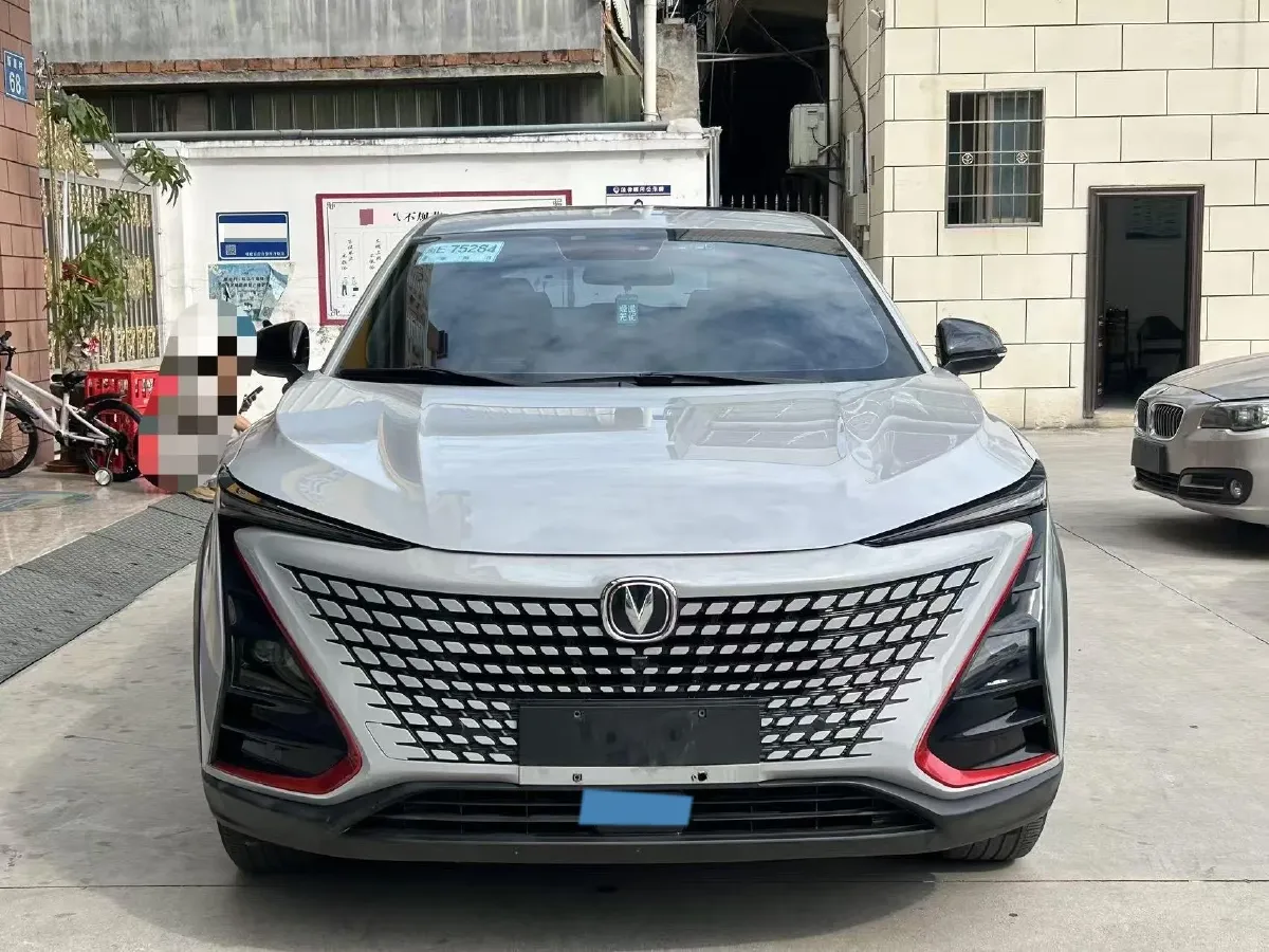 2021 ChangAn UNI-T 1.5T 180HP L4 7DCT,autocango,china used car exporter,china ev exporter,chinese used car exporter,chinese used ev exporter
