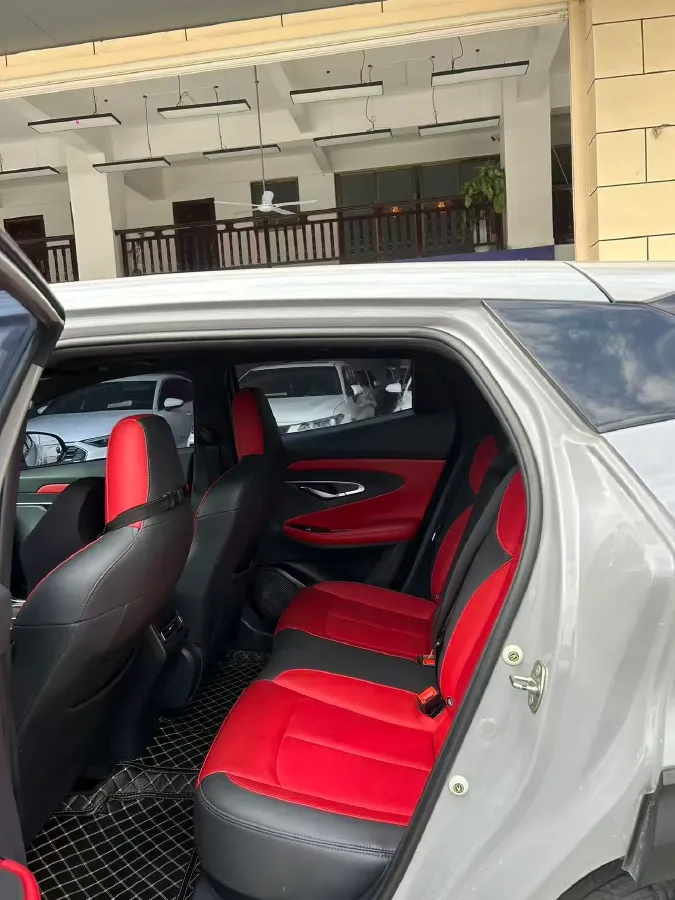 2021 ChangAn UNI-T 1.5T 180HP L4 7DCT,autocango,china used car exporter,china ev exporter,chinese used car exporter,chinese used ev exporter