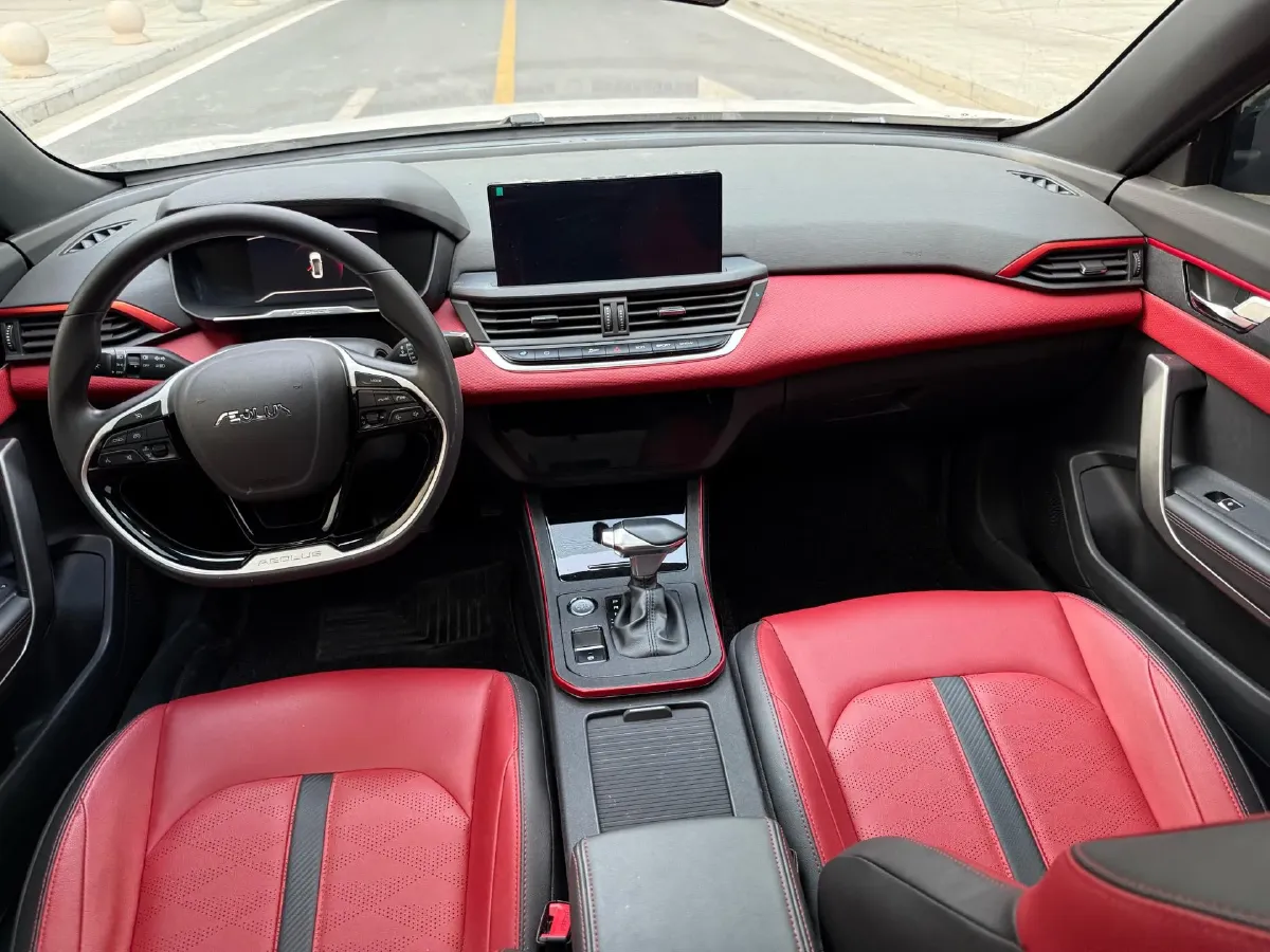 2021 DongFeng Aeolus YiXuan 1.5T 150HP L4 6DCT,autocango,china used car exporter,china ev exporter,chinese used car exporter,chinese used ev exporter