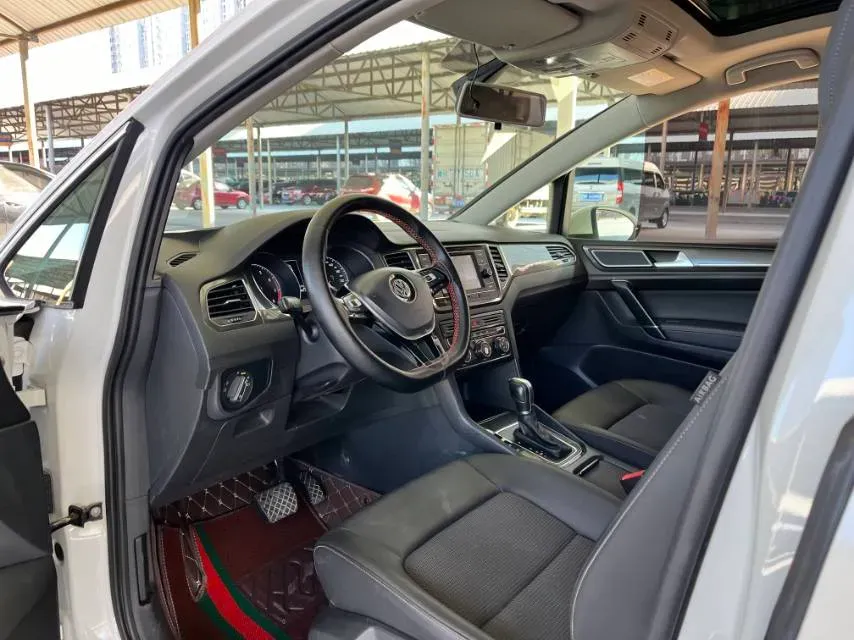2018 Volkswagen Golf Sportsvan 1.4T 131HP L4 7DCT,autocango,china used car exporter,china ev exporter,chinese used car exporter,chinese used ev exporter