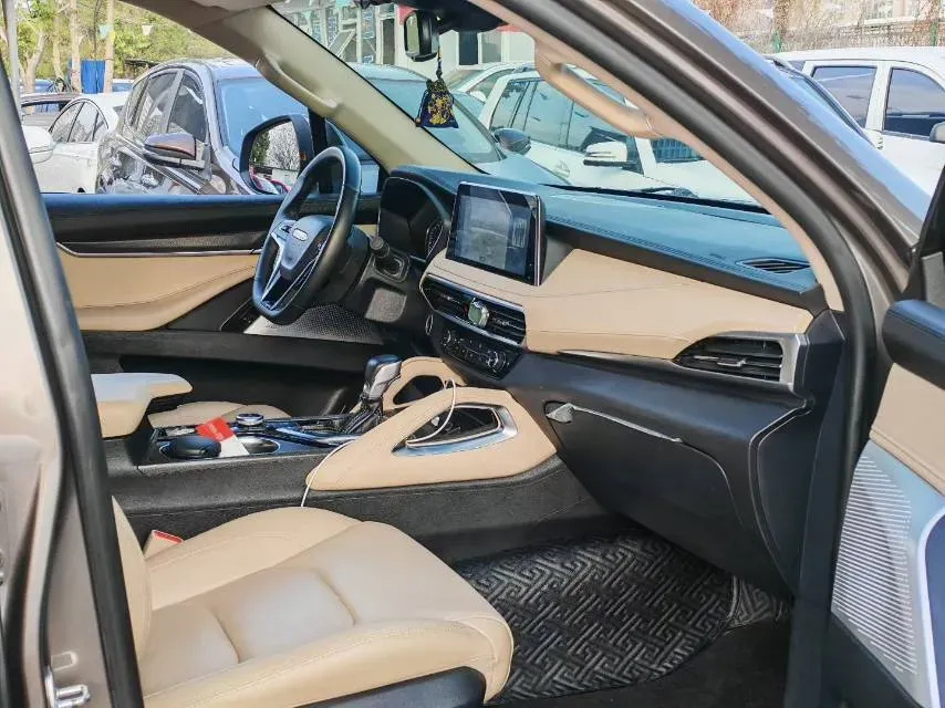 2019 MAXUS D90 2.0T 224HP L4 6AT,autocango,china used car exporter,china ev exporter,chinese used car exporter,chinese used ev exporter