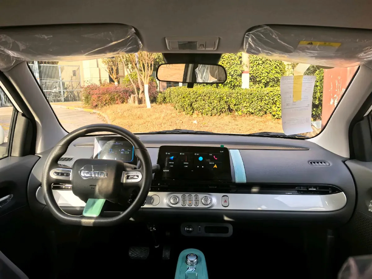 2024 ChangAn QiYuan Lumin BEV 13.41KWH,autocango,china used car exporter,china ev exporter,chinese used car exporter,chinese used ev exporter