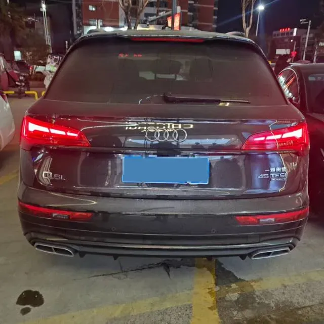 2023 Audi Q5L 2.0T 245HP L4 7DCT,autocango,china used car exporter,china ev exporter,chinese used car exporter,chinese used ev exporter