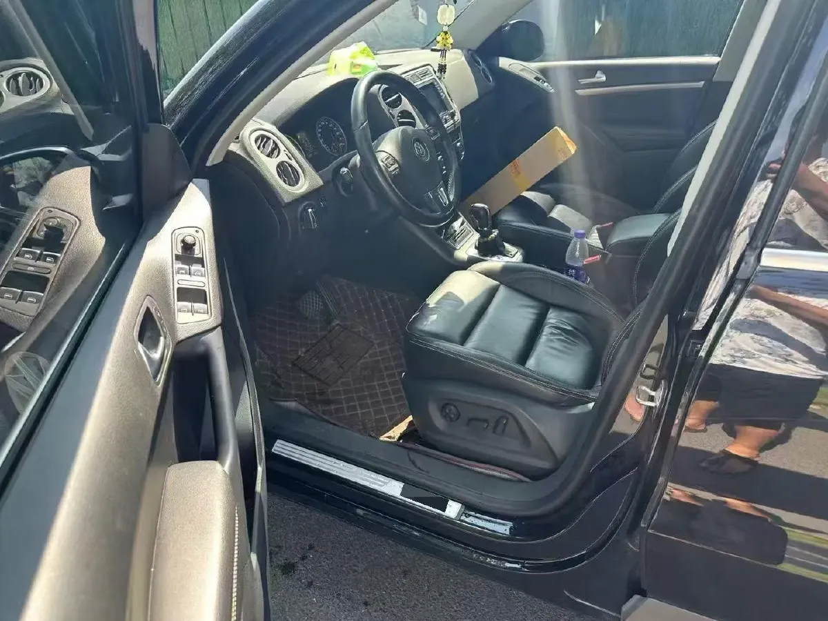 2017 Haval H9 2.0T 190HP L4 8AT,autocango,china used car exporter,china ev exporter,chinese used car exporter,chinese used ev exporter