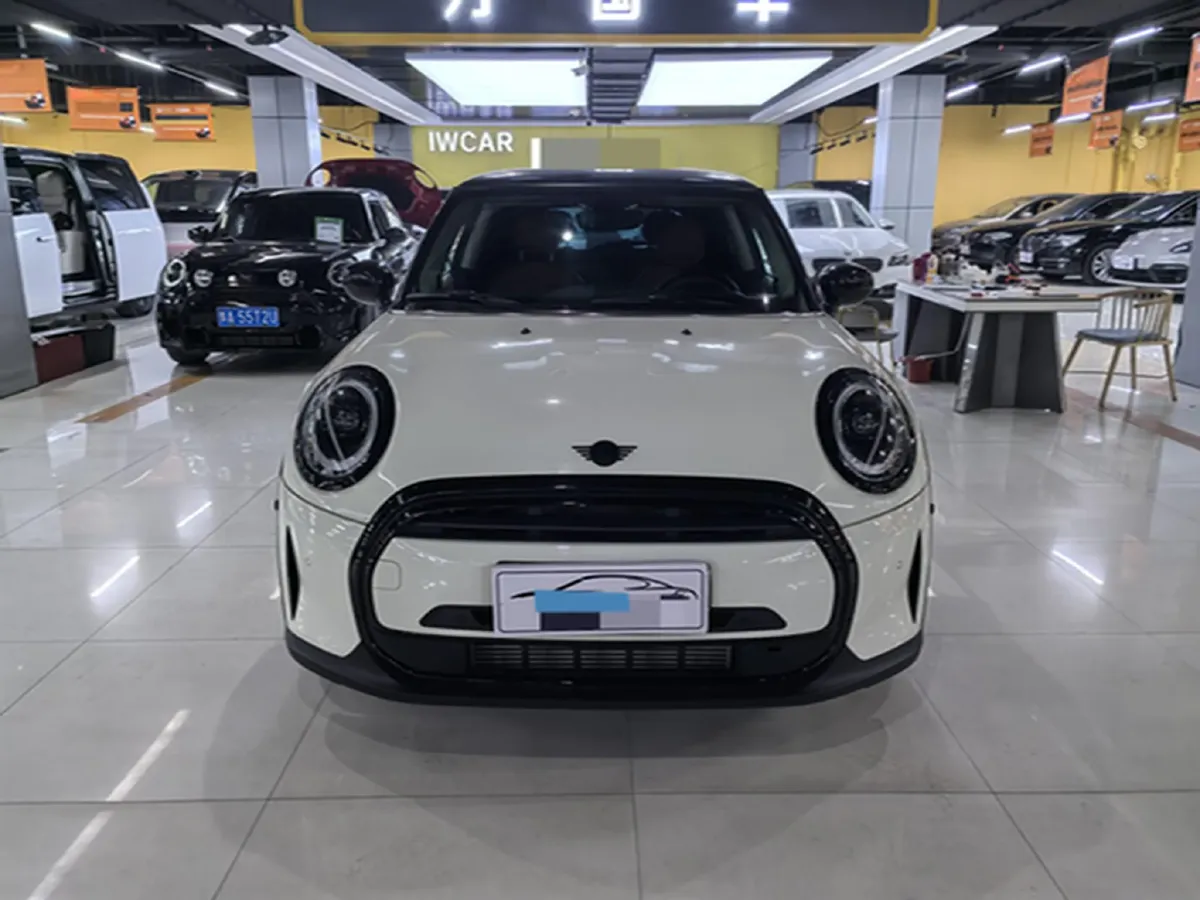 2023 MINI MINI 1.5T 136HP L3 7DCT,autocango,china used car exporter,china ev exporter,chinese used car exporter,chinese used ev exporter