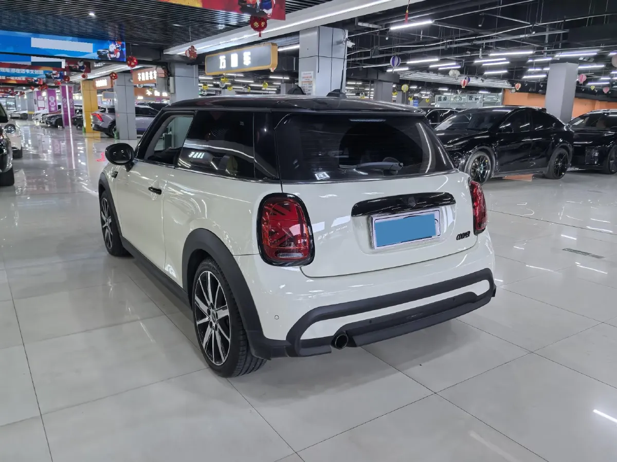 2023 MINI MINI 1.5T 136HP L3 7DCT,autocango,china used car exporter,china ev exporter,chinese used car exporter,chinese used ev exporter