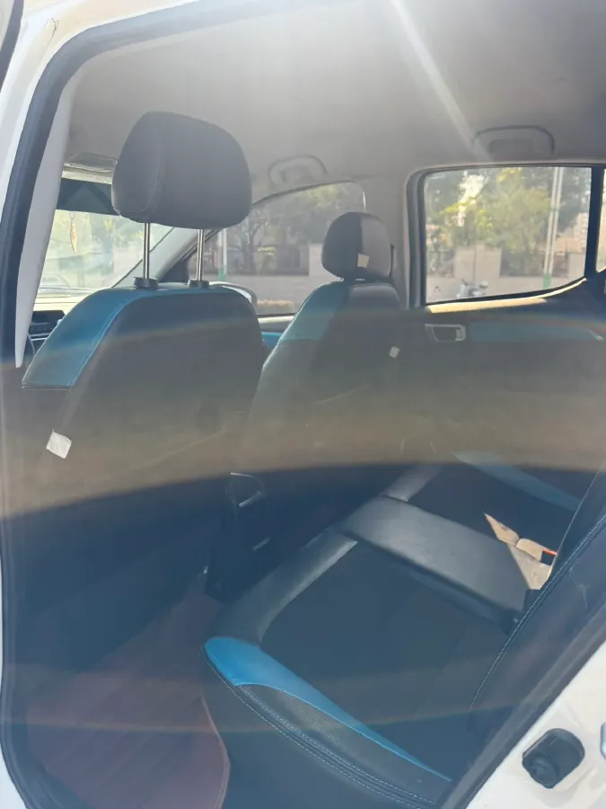 2018 Landwind XiaoYao 1.5T 163HP L4 CVT,autocango,china used car exporter,china ev exporter,chinese used car exporter,chinese used ev exporter