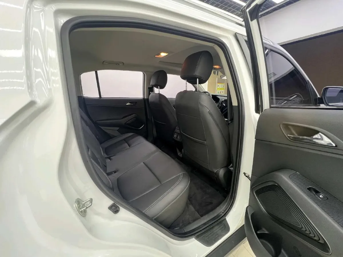 2021 Hyundai ix35 1.4T 140HP L4 7DCT,autocango,china used car exporter,china ev exporter,chinese used car exporter,chinese used ev exporter