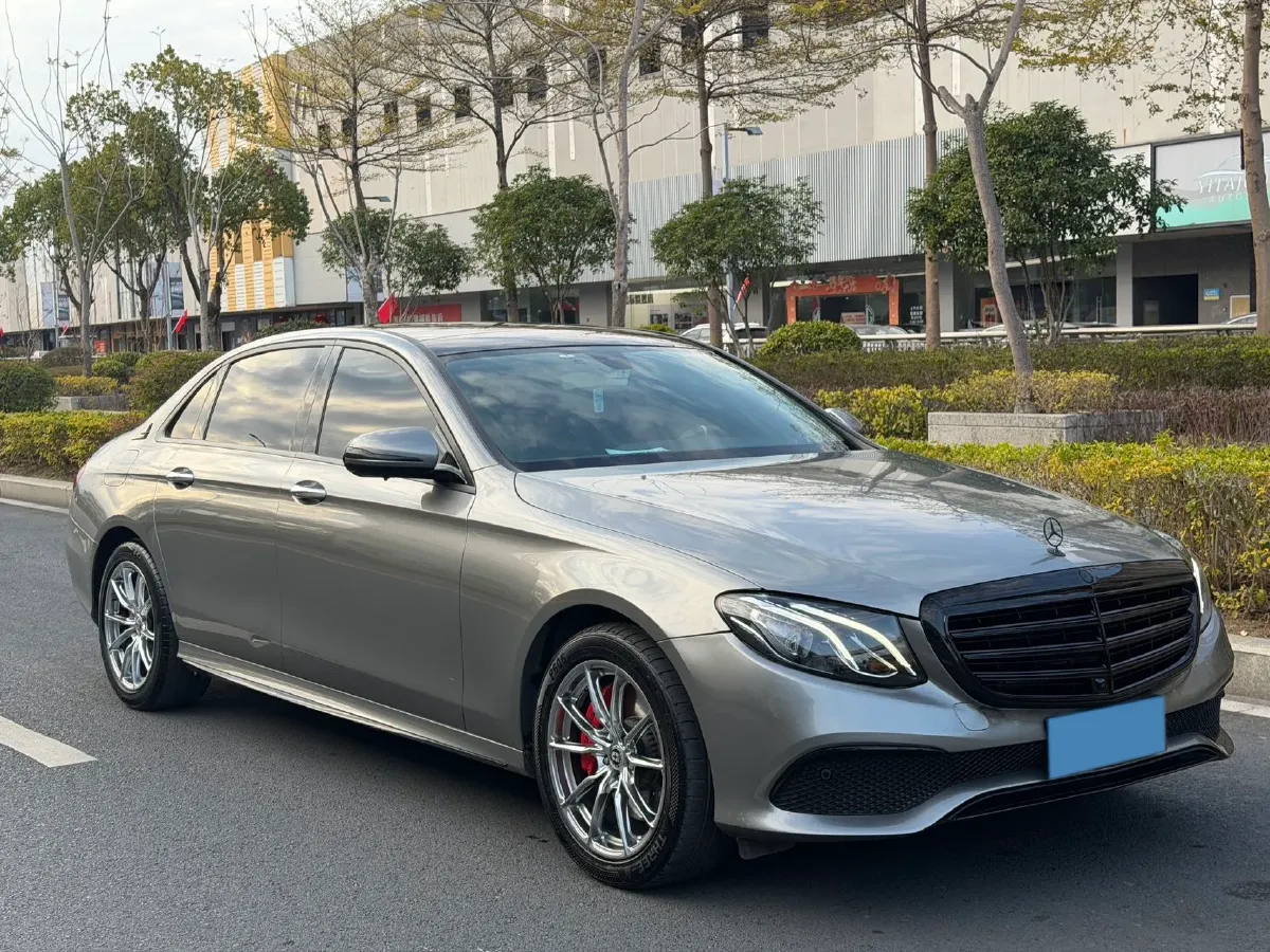 2020 Mercedes-Benz E Class 2.0T 258HP L4 9AT,autocango,china used car exporter,china ev exporter,chinese used car exporter,chinese used ev exporter