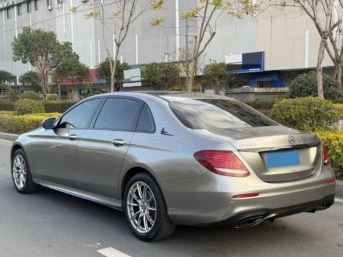 2020 Mercedes-Benz E Class 2.0T 258HP L4 9AT,autocango,china used car exporter,china ev exporter,chinese used car exporter,chinese used ev exporter