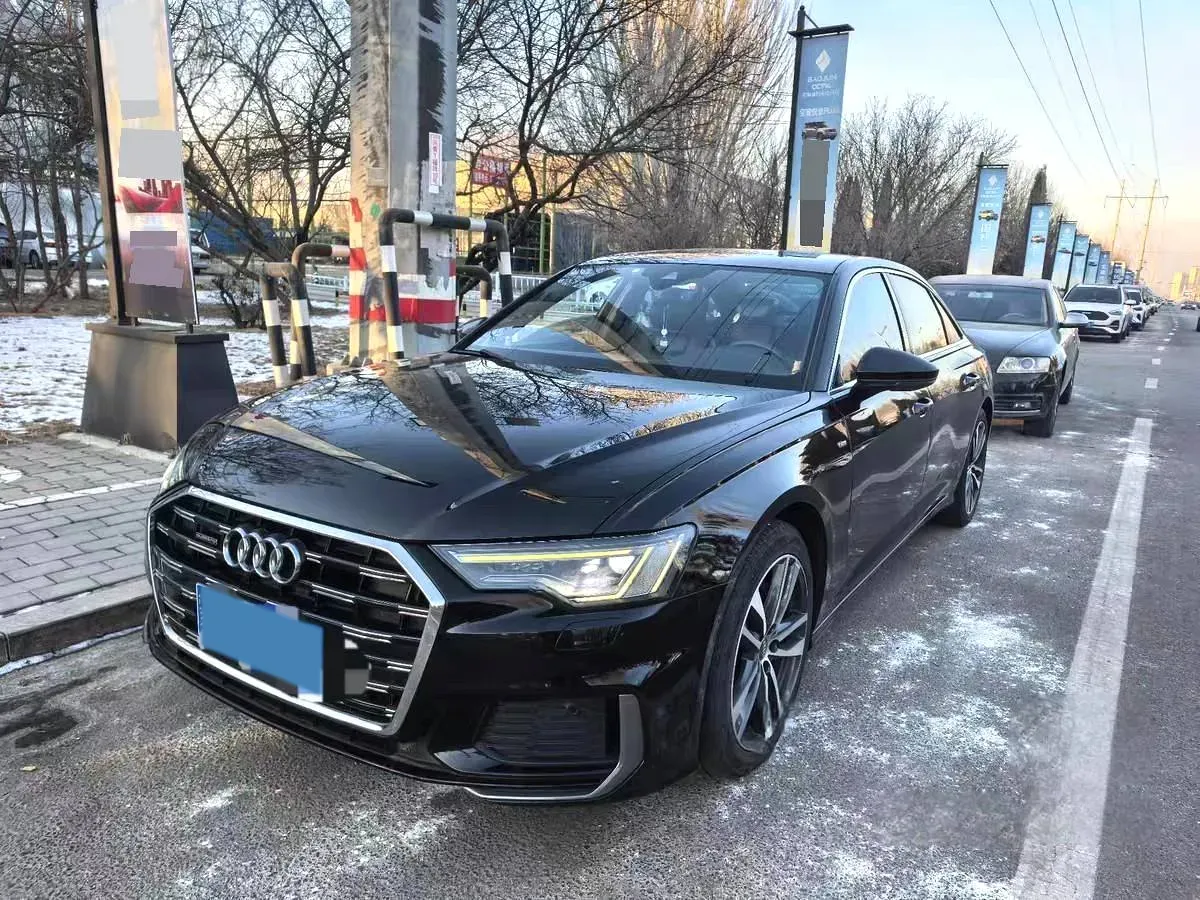 2021 Audi A6L 2.0T 190HP L4 7DCT,autocango,china used car exporter,china ev exporter,chinese used car exporter,chinese used ev exporter