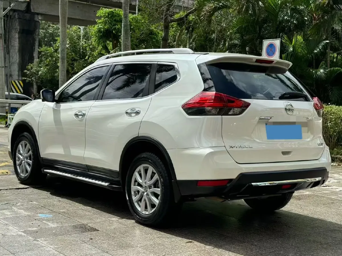 2021 Nissan X-Trail 2.0L 151HP L4 CVT,autocango,china used car exporter,china ev exporter,chinese used car exporter,chinese used ev exporter