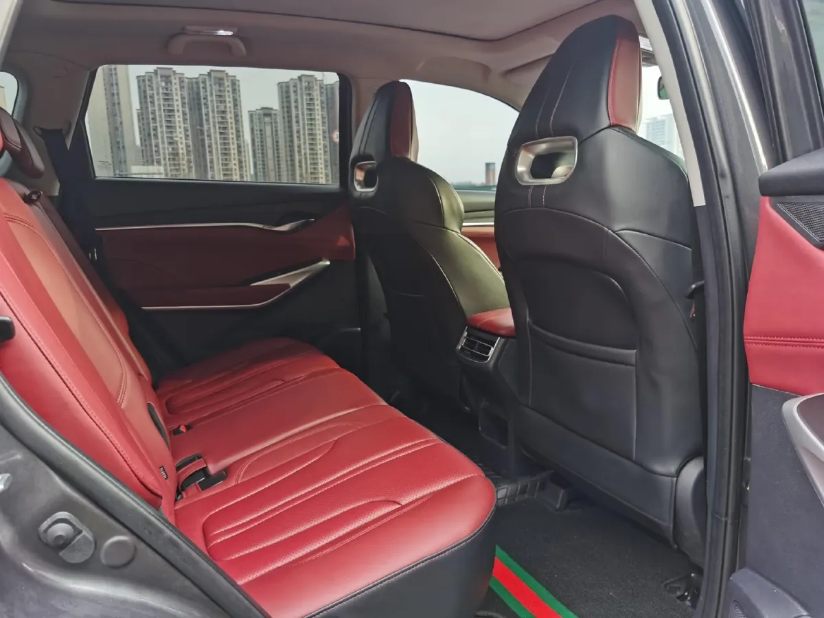 2020 ChangAn CS75 Plus 2.0T 233HP L4 8AT,autocango,china used car exporter,china ev exporter,chinese used car exporter,chinese used ev exporter