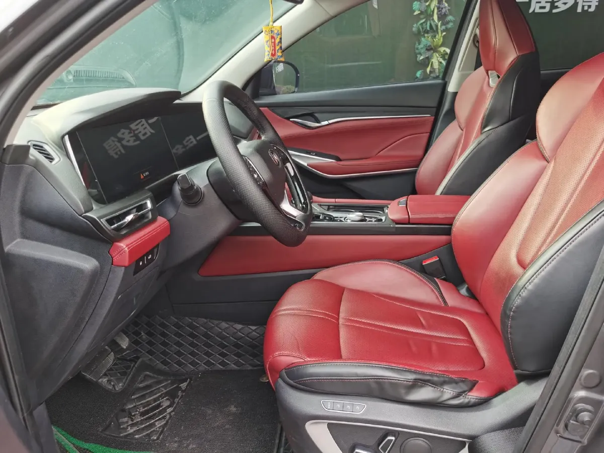 2020 ChangAn CS75 Plus 2.0T 233HP L4 8AT,autocango,china used car exporter,china ev exporter,chinese used car exporter,chinese used ev exporter