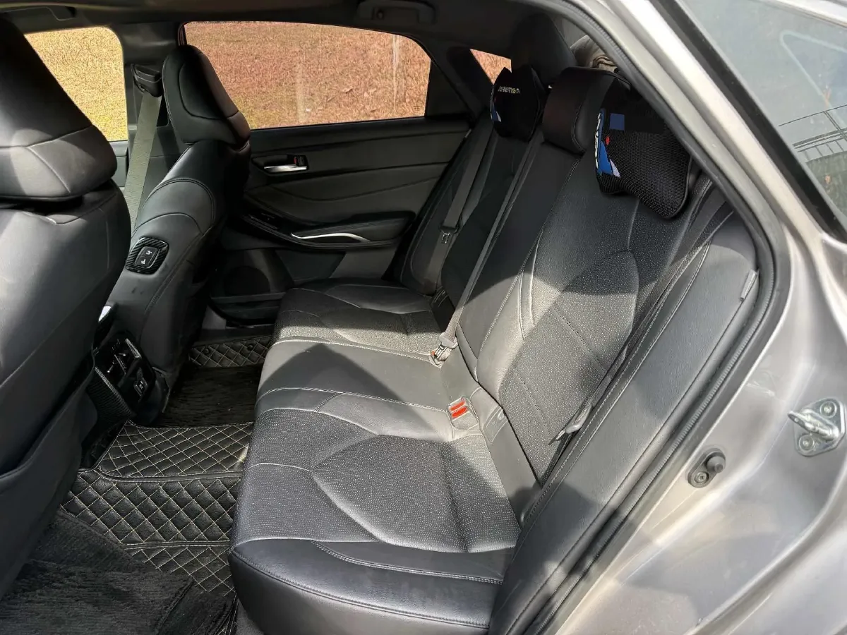 2019 Toyota Avalon 2.0L 178HP L4 CVT,autocango,china used car exporter,china ev exporter,chinese used car exporter,chinese used ev exporter