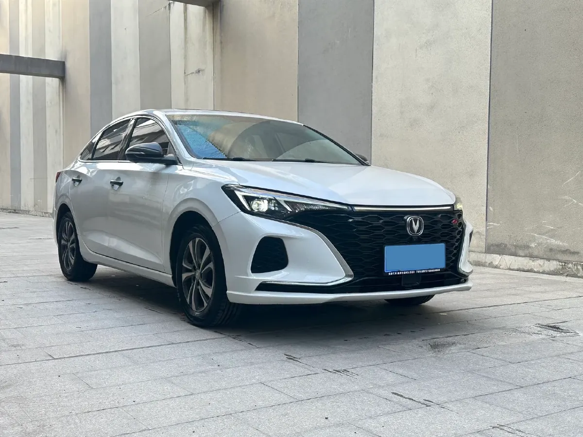 2021 ChangAn Eado 1.4T 160HP L4 7DCT,autocango,china used car exporter,china ev exporter,chinese used car exporter,chinese used ev exporter