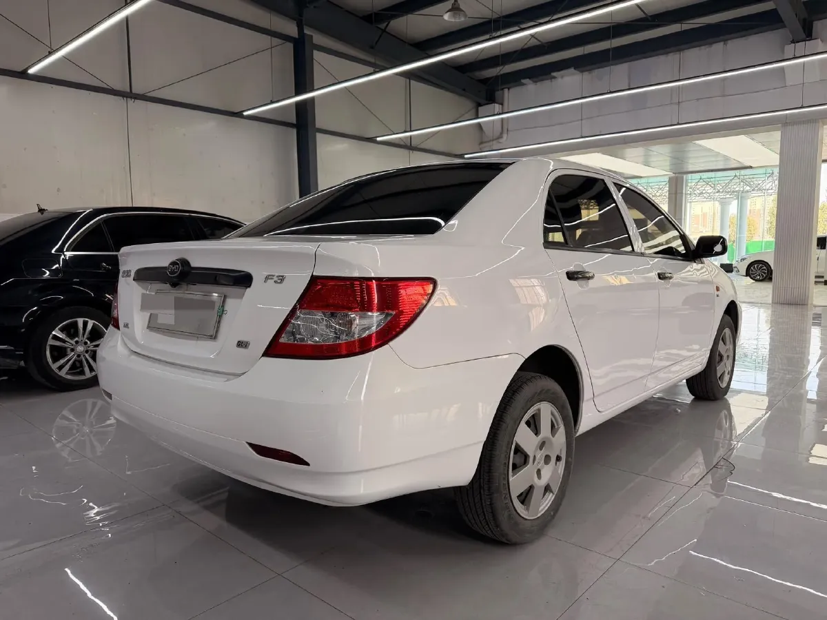 2018 BYD F3 1.5L 109HP L4 5MT,autocango,china used car exporter,china ev exporter,chinese used car exporter,chinese used ev exporter