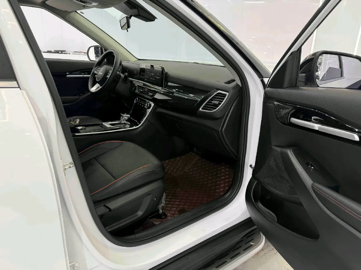 2023 Kia Seltos 1.5L 115HP L4 CVT,autocango,china used car exporter,china ev exporter,chinese used car exporter,chinese used ev exporter