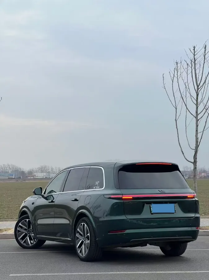 2022 Li L9 Range Extended 154HP REEV 42.6KWH,autocango,china used car exporter,china ev exporter,chinese used car exporter,chinese used ev exporter