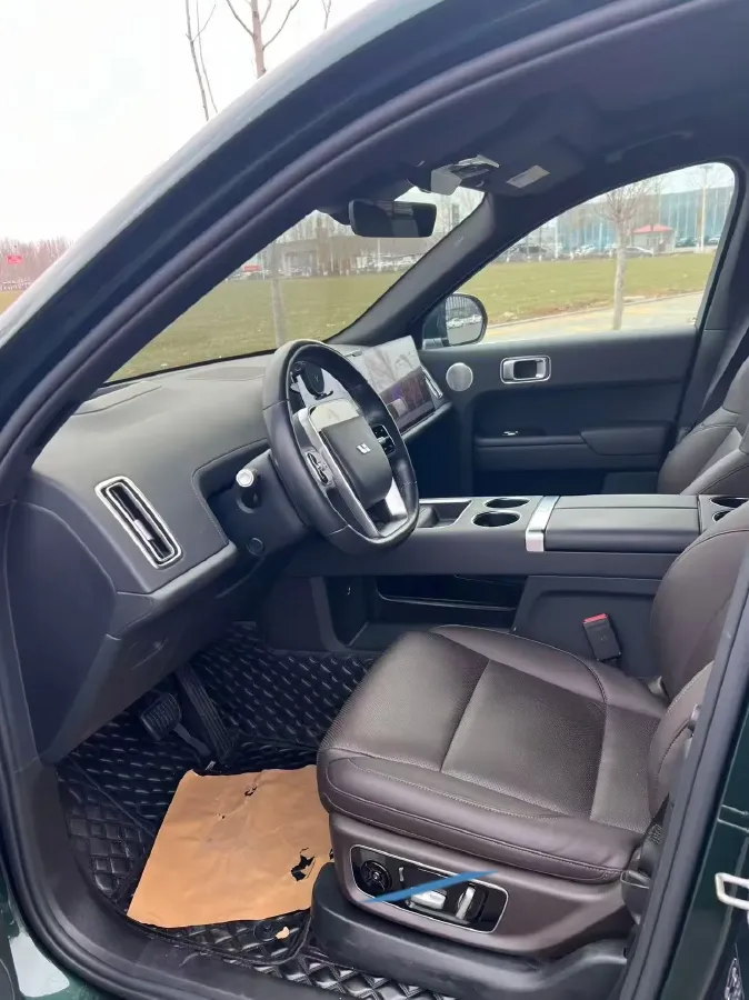 2022 Li L9 Range Extended 154HP REEV 42.6KWH,autocango,china used car exporter,china ev exporter,chinese used car exporter,chinese used ev exporter