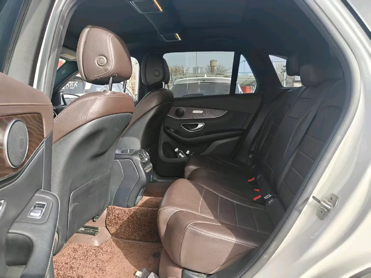 2020 Mercedes-Benz GLC Class 2.0T 258HP L4 9AT,autocango,china used car exporter,china ev exporter,chinese used car exporter,chinese used ev exporter