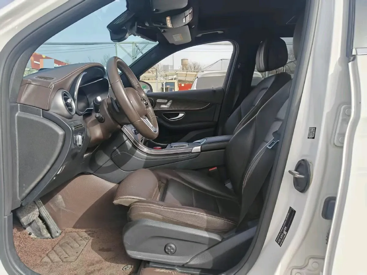 2020 Mercedes-Benz GLC Class 2.0T 258HP L4 9AT,autocango,china used car exporter,china ev exporter,chinese used car exporter,chinese used ev exporter