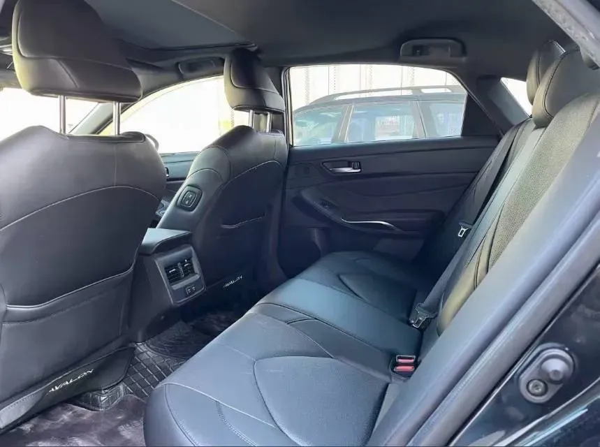 2022 Toyota Avalon 2.5L 178HP L4 E-CVT Hybrid,autocango,china used car exporter,china ev exporter,chinese used car exporter,chinese used ev exporter