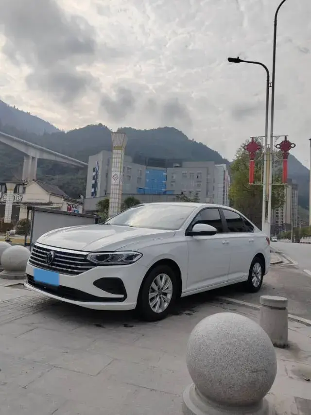 2023 Volkswagen Lavida 1.5L 113HP L4 6AT