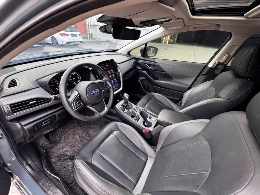 2024 Subaru Crosstrek 2.5L 169HP H4 CVT,autocango,china used car exporter,china ev exporter,chinese used car exporter,chinese used ev exporter