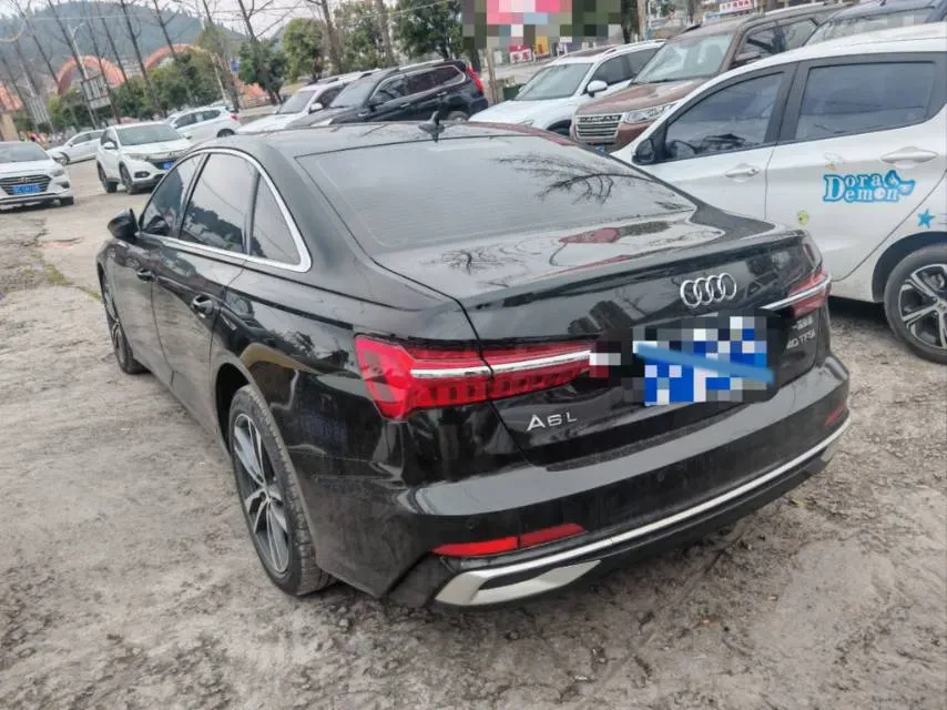 2023 Audi A6L 2.0T 190HP L4 7DCT,autocango,china used car exporter,china ev exporter,chinese used car exporter,chinese used ev exporter