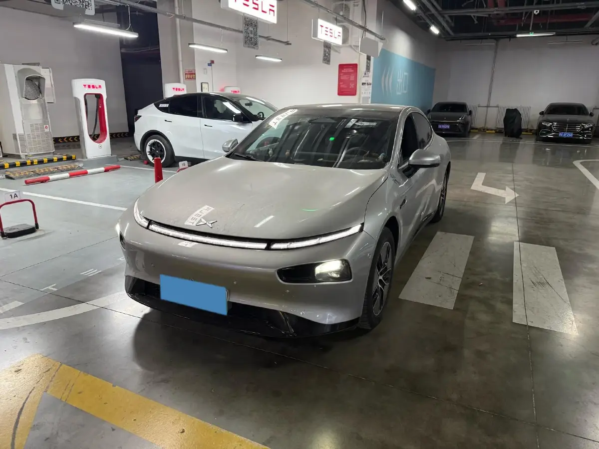 2023 Xpeng P7 BEV 86.2KWH