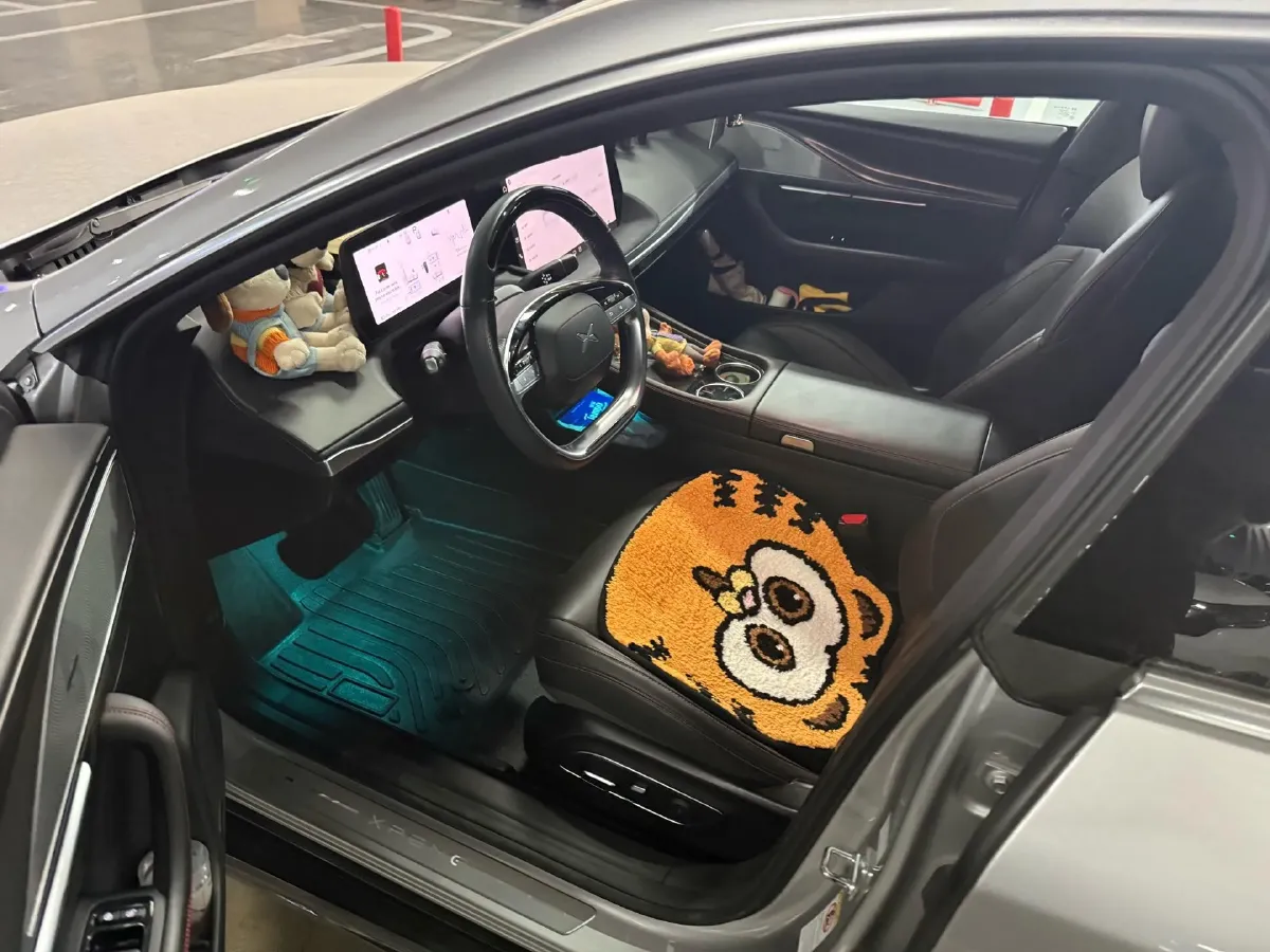 2023 Xpeng P7 BEV 86.2KWH,autocango,china used car exporter,china ev exporter,chinese used car exporter,chinese used ev exporter