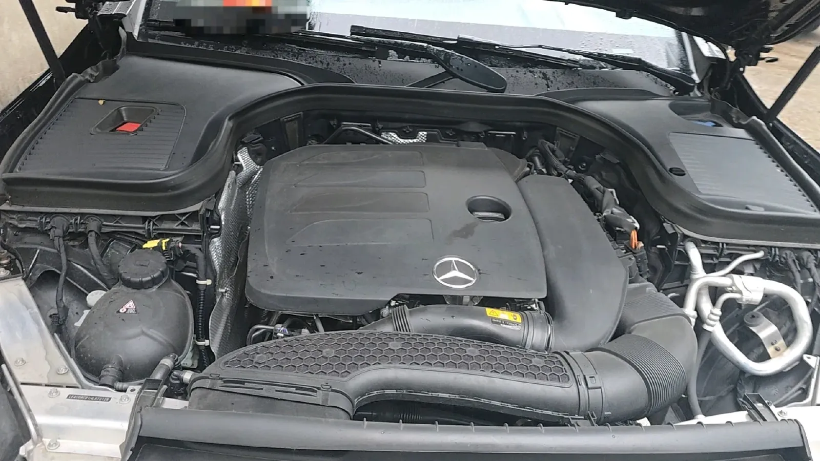 2022 Mercedes-Benz GLC Class 2.0T 258HP L4 9AT,autocango,china used car exporter,china ev exporter,chinese used car exporter,chinese used ev exporter