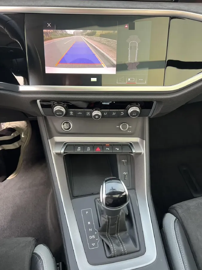 2021 Audi Q3 1.4T 150HP L4 7DCT,autocango,china used car exporter,china ev exporter,chinese used car exporter,chinese used ev exporter