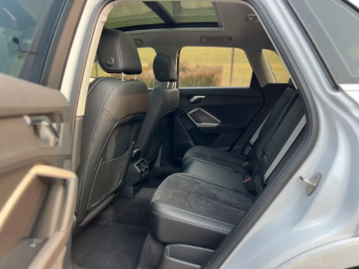 2021 Audi Q3 1.4T 150HP L4 7DCT,autocango,china used car exporter,china ev exporter,chinese used car exporter,chinese used ev exporter