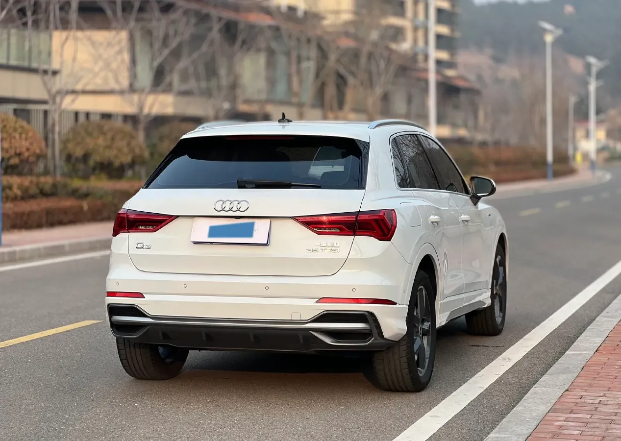 2021 Audi Q3 1.4T 150HP L4 7DCT,autocango,china used car exporter,china ev exporter,chinese used car exporter,chinese used ev exporter