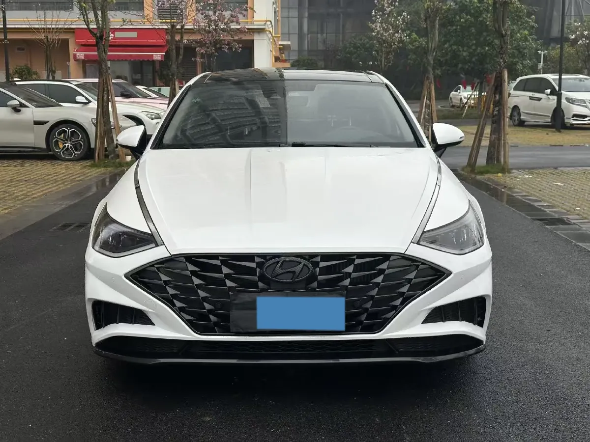 2020 Hyundai Sonata 1.5T 170HP L4 7DCT,autocango,china used car exporter,china ev exporter,chinese used car exporter,chinese used ev exporter