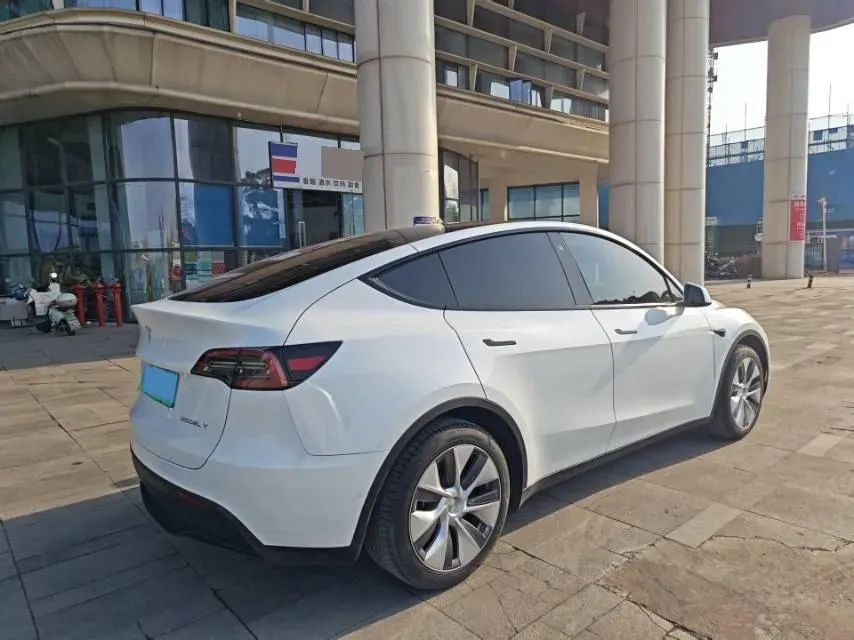 2022 Tesla Model Y BEV 60KWH,autocango,china used car exporter,china ev exporter,chinese used car exporter,chinese used ev exporter