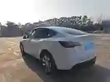 2022 Tesla Model Y BEV 60KWH