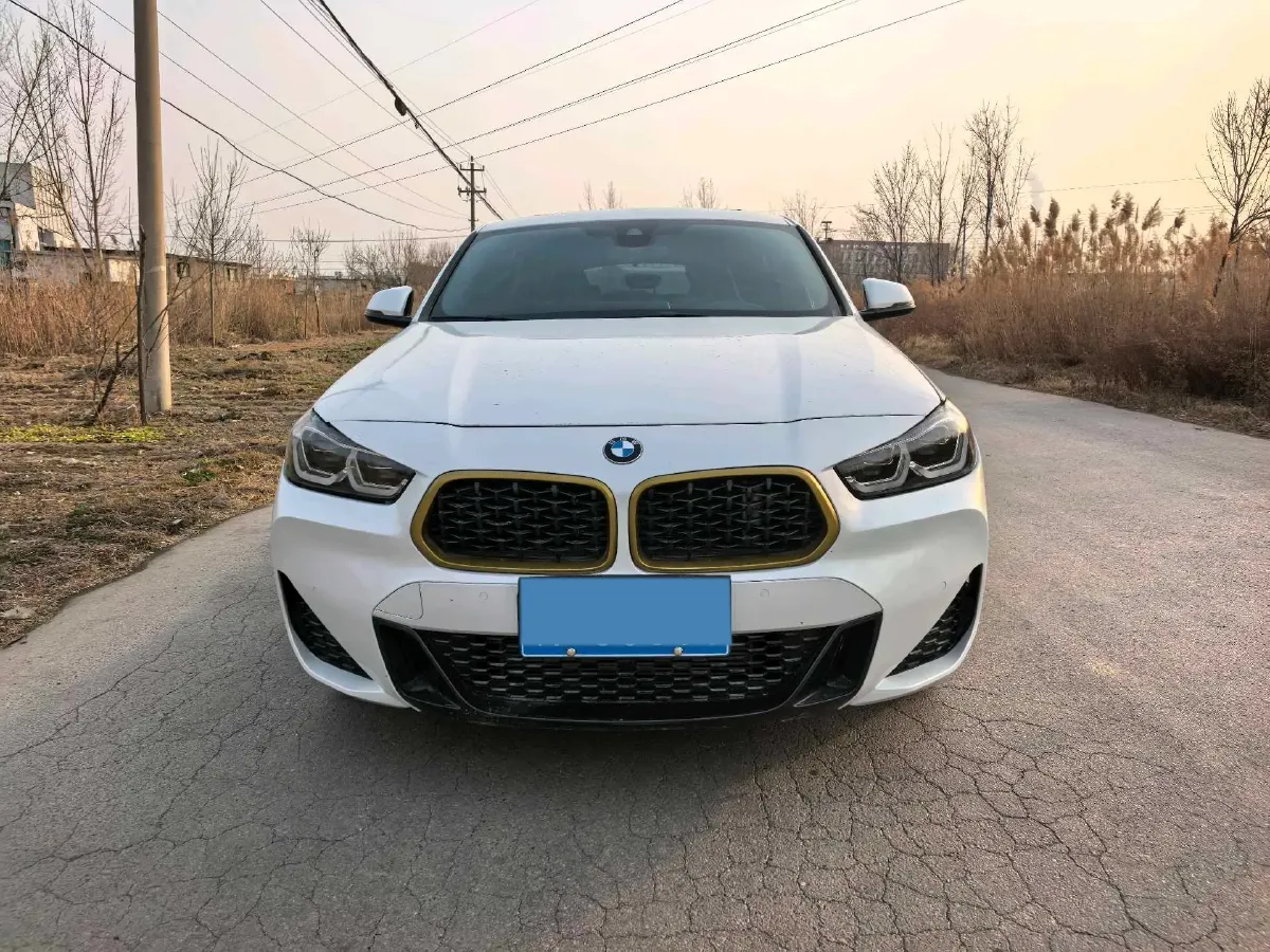 2023 BMW X2 2.0T 178HP L4 7DCT,autocango,china used car exporter,china ev exporter,chinese used car exporter,chinese used ev exporter