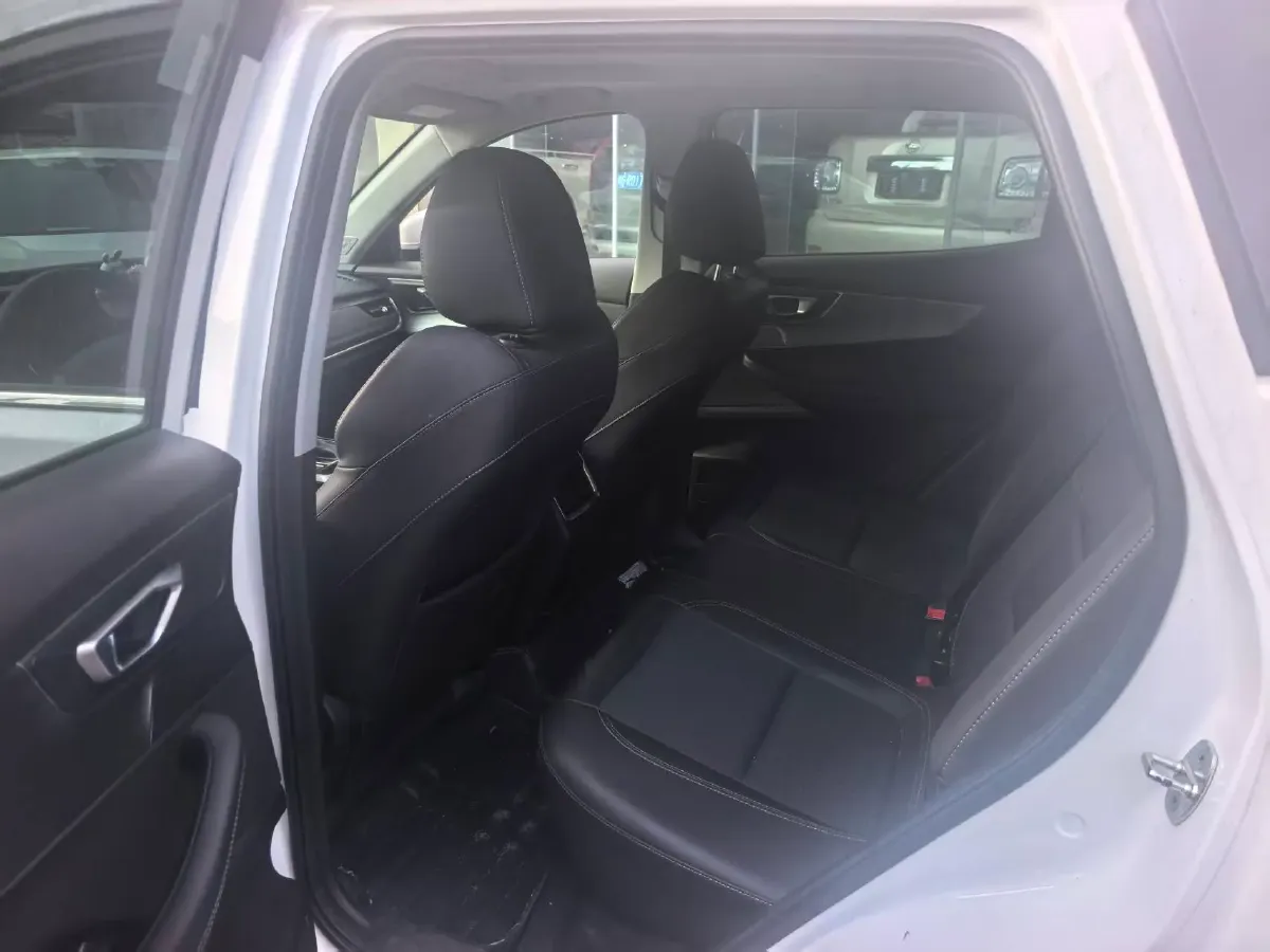 2022 Chery Tiggo 5x 1.5L 116HP L4 CVT,autocango,china used car exporter,china ev exporter,chinese used car exporter,chinese used ev exporter