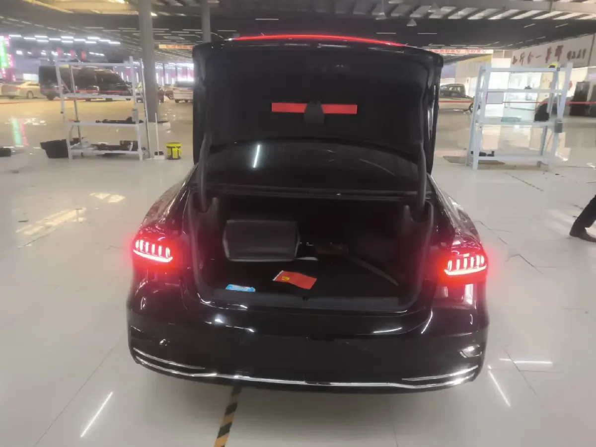 2022 Cadillac XT6 2.0T 237HP L4 9AT,autocango,china used car exporter,china ev exporter,chinese used car exporter,chinese used ev exporter