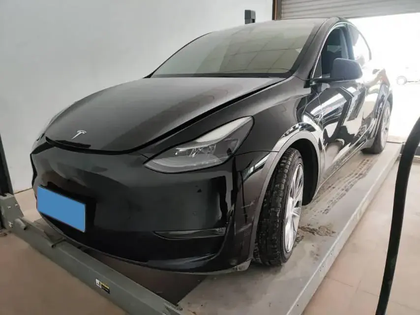 2021 Tesla Model Y BEV 60KWH