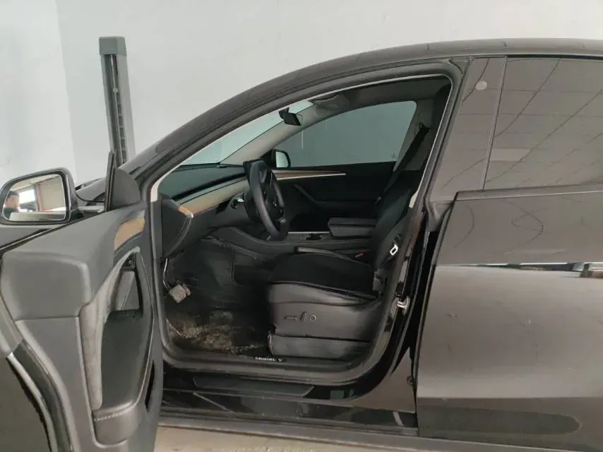 2021 Tesla Model Y BEV 60KWH,autocango,china used car exporter,china ev exporter,chinese used car exporter,chinese used ev exporter