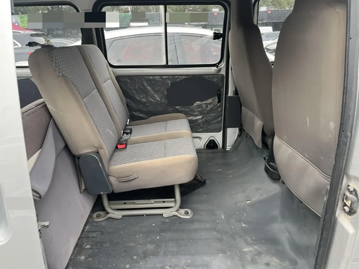 2015 WuLing ZhiGuang 1.2L 82HP L4 5MT,autocango,china used car exporter,china ev exporter,chinese used car exporter,chinese used ev exporter