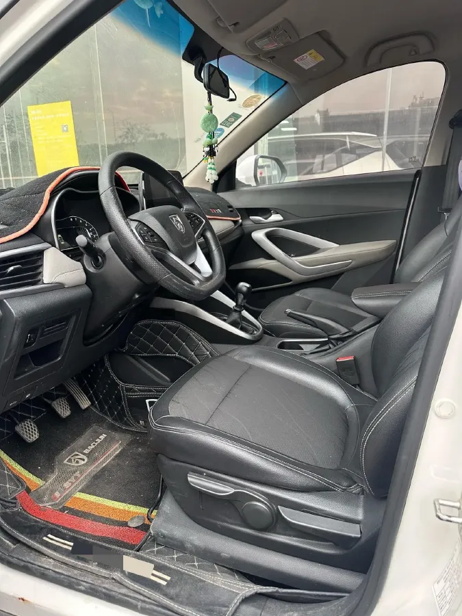 2017 BaoJun 510 1.5L 112HP L4 6MT,autocango,china used car exporter,china ev exporter,chinese used car exporter,chinese used ev exporter