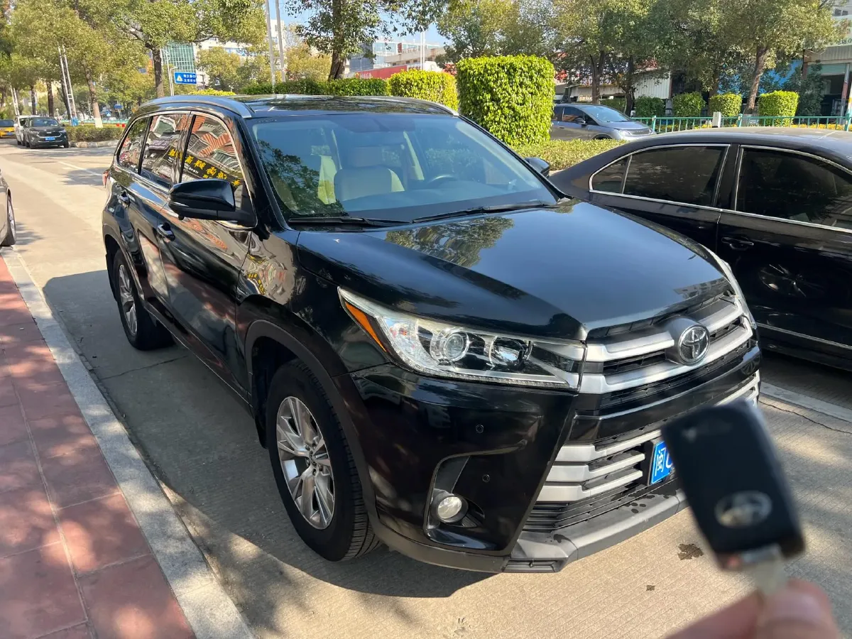 2018 Toyota Highlander 2.0T 220HP L4 6AT,autocango,china used car exporter,china ev exporter,chinese used car exporter,chinese used ev exporter