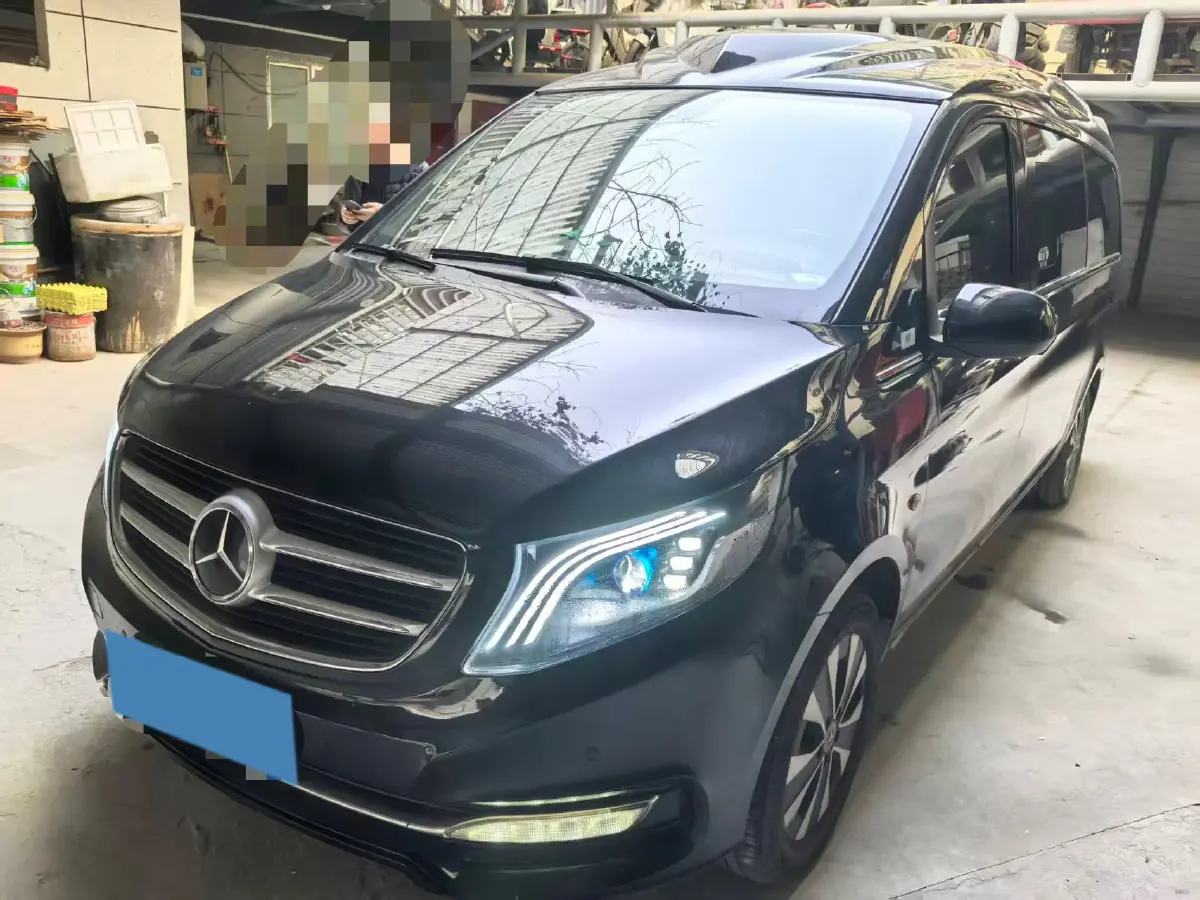2023 Mercedes-Benz Vito 2.0T 211HP L4 9AT